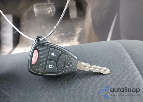 2014 Jeep Compass Sport z USA, uszkodzony, nr VIN 1C4NJCBA0ED727861